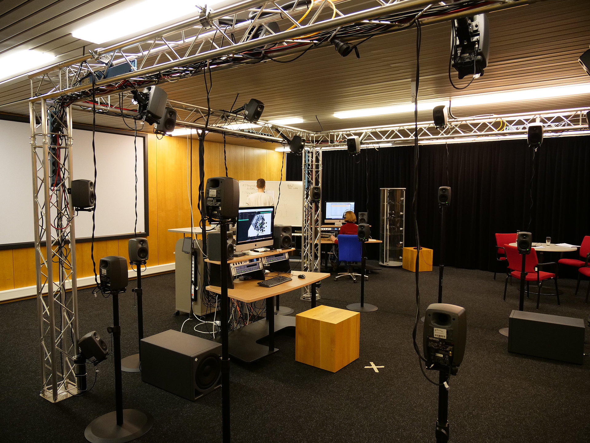 Media-Experience-Lab