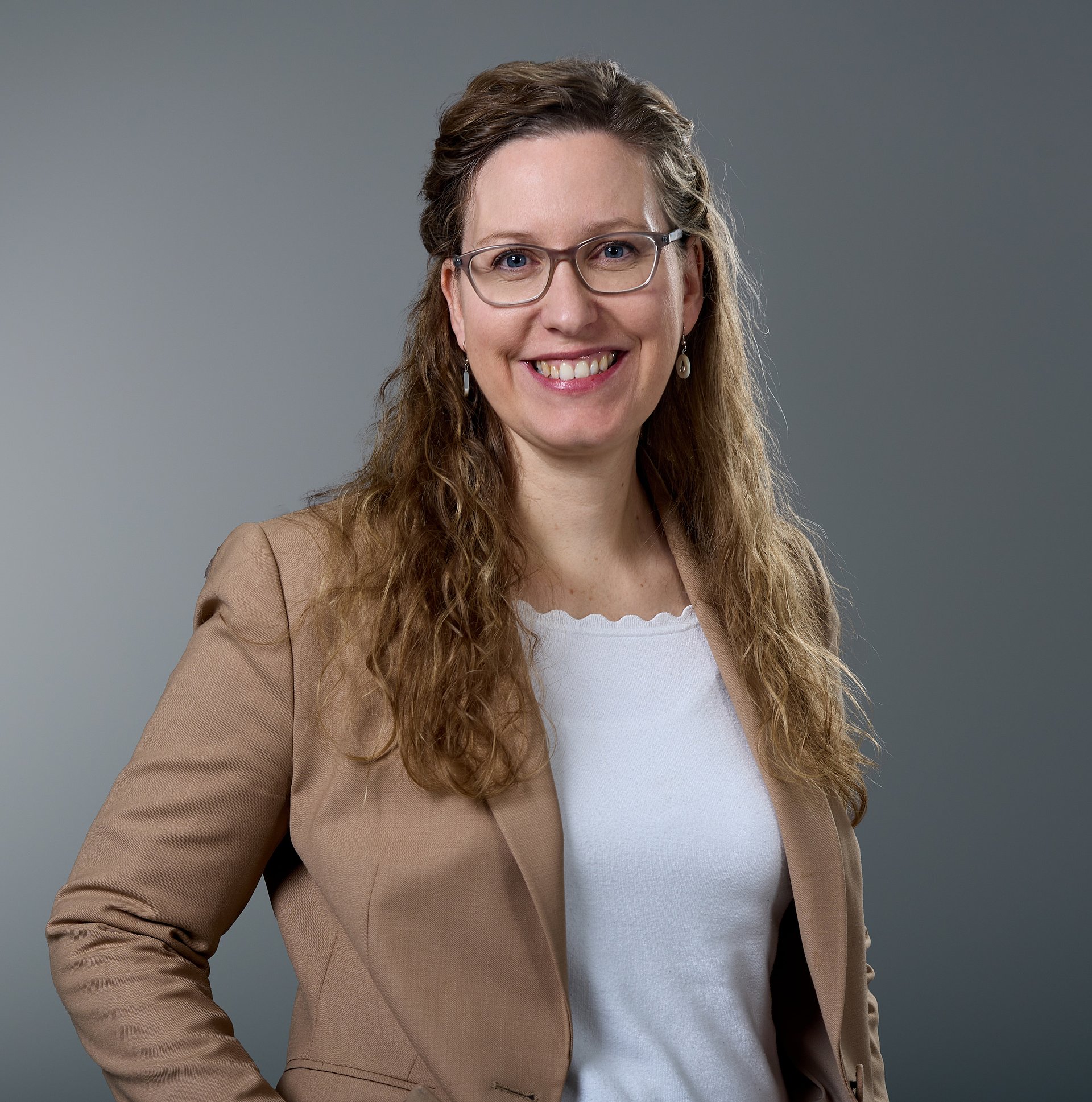 Prof Judith Bihr